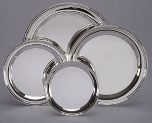  Vogue round silver-plated trays